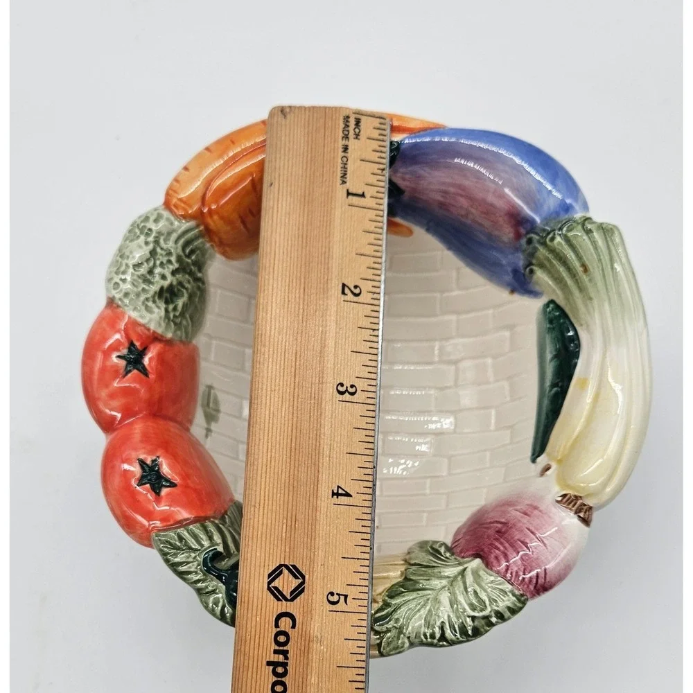 Fitz and Floyd 1992‎ Vegetable Garden 3D Relief Ceramic Bowl Vintage 5.5in